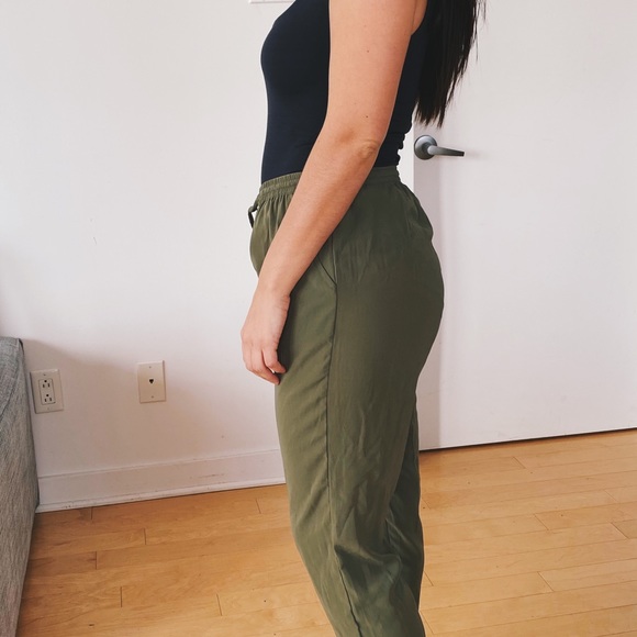 Kaki baggy pants - Picture 2 of 2